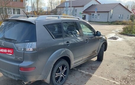 Mitsubishi Outlander III рестайлинг 3, 2008 год, 1 150 000 рублей, 5 фотография
