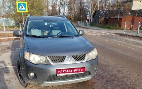 Mitsubishi Outlander III рестайлинг 3, 2008 год, 1 150 000 рублей, 7 фотография