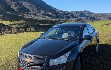 Chevrolet Cruze II, 2013 год, 590 000 рублей, 2 фотография