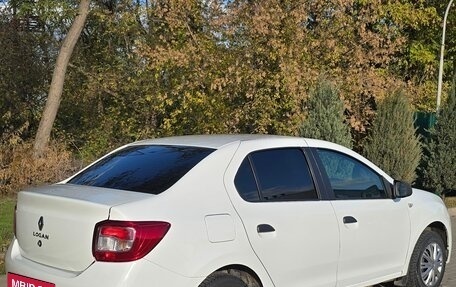 Renault Logan II, 2018 год, 530 000 рублей, 5 фотография