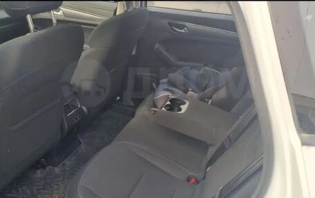 Haval Jolion, 2024 год, 1 985 000 рублей, 4 фотография