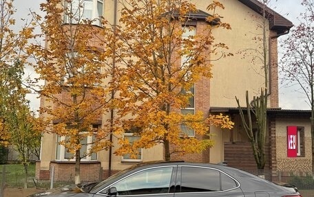 Toyota Camry, 2023 год, 3 600 000 рублей, 2 фотография