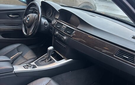 BMW 3 серия, 2011 год, 1 500 000 рублей, 4 фотография