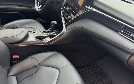 Toyota Camry, 2023 год, 3 600 000 рублей, 14 фотография