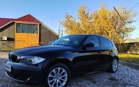 BMW 1 серия, 2008 год, 870 000 рублей, 1 фотография