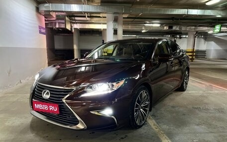Lexus ES VII, 2017 год, 2 800 000 рублей, 1 фотография