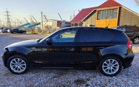 BMW 1 серия, 2008 год, 870 000 рублей, 2 фотография