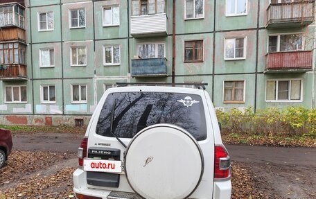 Mitsubishi Pajero III рестайлинг, 2001 год, 700 000 рублей, 7 фотография