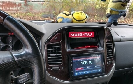 Mitsubishi Pajero III рестайлинг, 2001 год, 700 000 рублей, 4 фотография