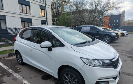 Honda Fit III, 2019 год, 1 350 000 рублей, 2 фотография