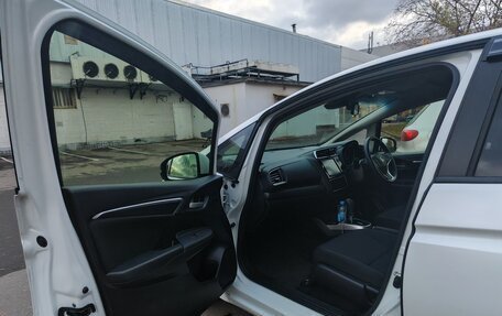 Honda Fit III, 2019 год, 1 350 000 рублей, 12 фотография