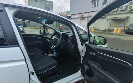 Honda Fit III, 2019 год, 1 350 000 рублей, 11 фотография