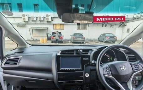 Honda Fit III, 2019 год, 1 350 000 рублей, 17 фотография