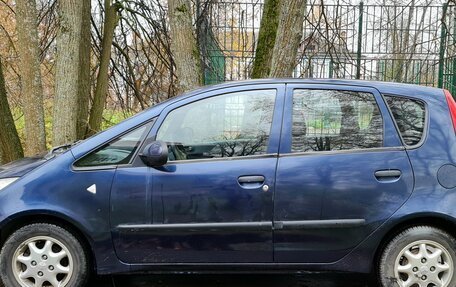 Mitsubishi Colt VI рестайлинг, 2005 год, 280 000 рублей, 2 фотография