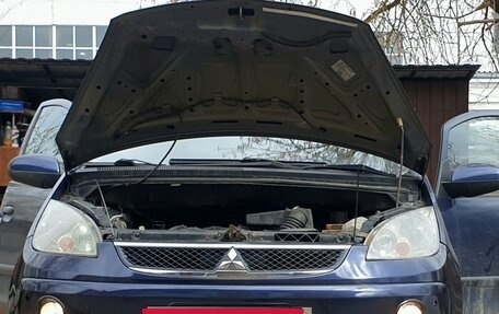 Mitsubishi Colt VI рестайлинг, 2005 год, 280 000 рублей, 12 фотография