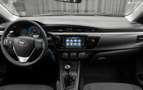 Toyota Corolla, 2013 год, 1 090 000 рублей, 10 фотография