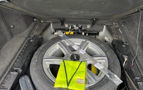 Land Rover Range Rover III, 2011 год, 2 750 000 рублей, 23 фотография