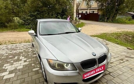 BMW 3 серия, 2011 год, 699 000 рублей, 8 фотография
