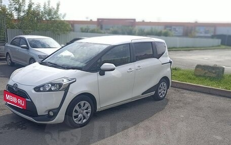 Toyota Sienta II, 2018 год, 1 470 000 рублей, 10 фотография