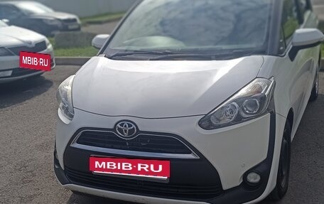 Toyota Sienta II, 2018 год, 1 470 000 рублей, 12 фотография