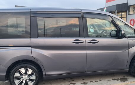 Honda Stepwgn IV, 2015 год, 1 850 000 рублей, 5 фотография