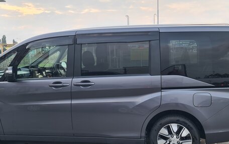 Honda Stepwgn IV, 2015 год, 1 850 000 рублей, 4 фотография