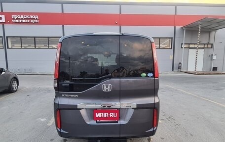 Honda Stepwgn IV, 2015 год, 1 850 000 рублей, 9 фотография
