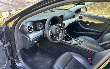 Mercedes-Benz E-Класс, 2019 год, 1 650 000 рублей, 23 фотография