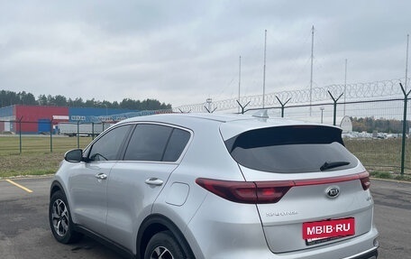 KIA Sportage IV рестайлинг, 2020 год, 2 490 000 рублей, 5 фотография