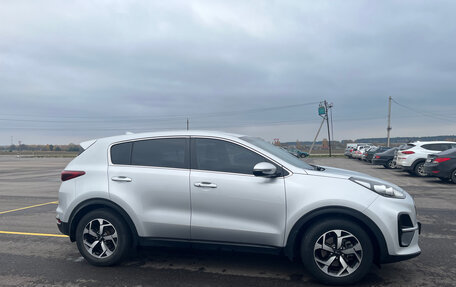 KIA Sportage IV рестайлинг, 2020 год, 2 490 000 рублей, 12 фотография