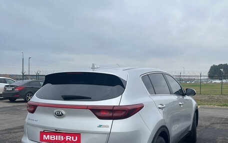 KIA Sportage IV рестайлинг, 2020 год, 2 490 000 рублей, 6 фотография