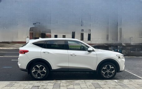 Haval F7 I, 2022 год, 2 400 000 рублей, 4 фотография