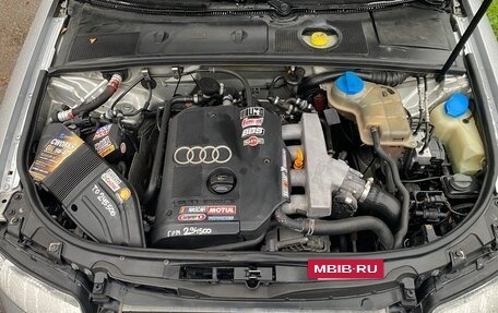 Audi A4, 2004 год, 800 000 рублей, 11 фотография