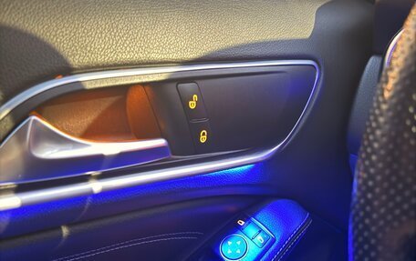 Mercedes-Benz GLA, 2019 год, 2 300 000 рублей, 3 фотография