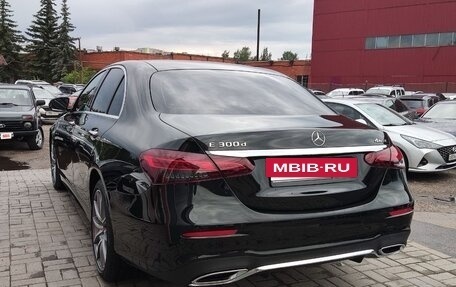 Mercedes-Benz E-Класс, 2021 год, 5 500 000 рублей, 7 фотография