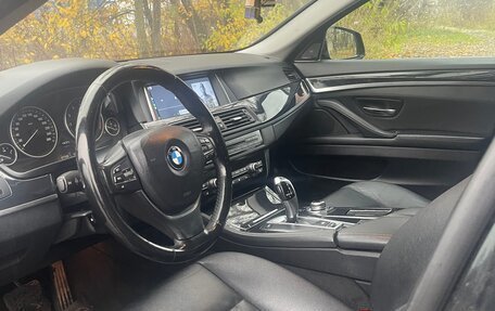 BMW 5 серия, 2010 год, 1 200 000 рублей, 9 фотография