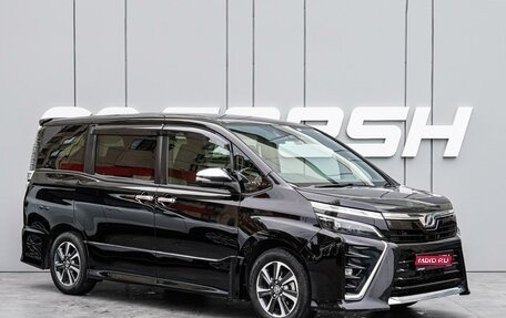Toyota Voxy III, 2019 год, 2 580 000 рублей, 1 фотография