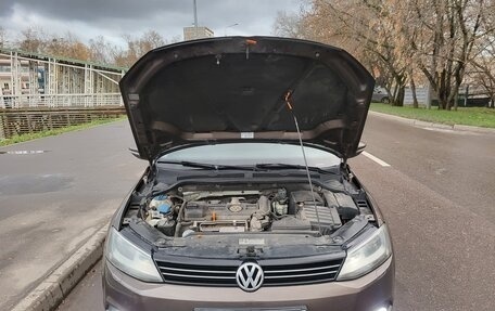Volkswagen Jetta VI, 2012 год, 990 000 рублей, 18 фотография
