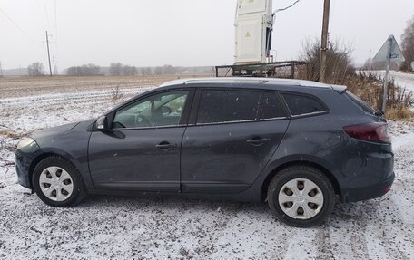 Renault Megane III, 2010 год, 700 000 рублей, 8 фотография