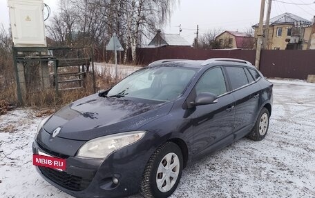 Renault Megane III, 2010 год, 700 000 рублей, 23 фотография