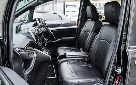 Toyota Voxy III, 2019 год, 2 580 000 рублей, 8 фотография