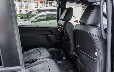 Toyota Voxy III, 2019 год, 2 580 000 рублей, 13 фотография