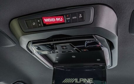 Toyota Voxy III, 2019 год, 2 580 000 рублей, 22 фотография