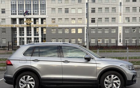 Volkswagen Tiguan II, 2021 год, 3 380 000 рублей, 7 фотография