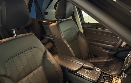 Mercedes-Benz GLE, 2018 год, 4 850 000 рублей, 12 фотография