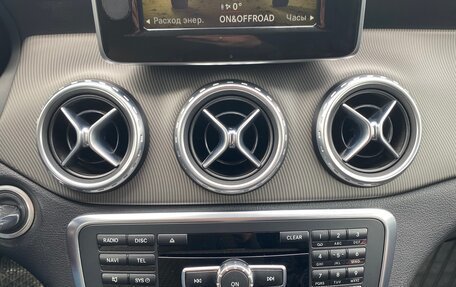 Mercedes-Benz GLA, 2014 год, 1 920 000 рублей, 15 фотография