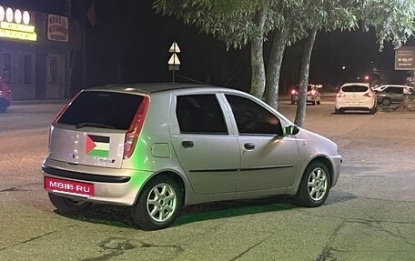 Fiat Punto III Punto Evo рестайлинг, 2001 год, 250 000 рублей, 3 фотография