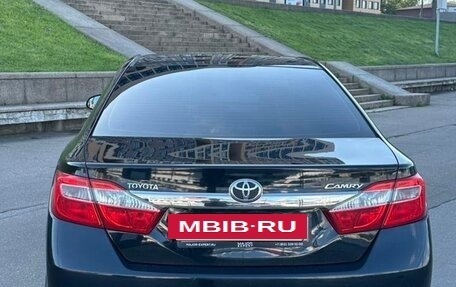 Toyota Camry, 2013 год, 1 650 000 рублей, 6 фотография