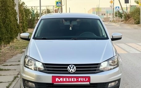 Volkswagen Polo VI (EU Market), 2018 год, 1 070 000 рублей, 2 фотография