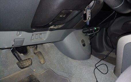 Toyota Prius, 2008 год, 560 000 рублей, 11 фотография